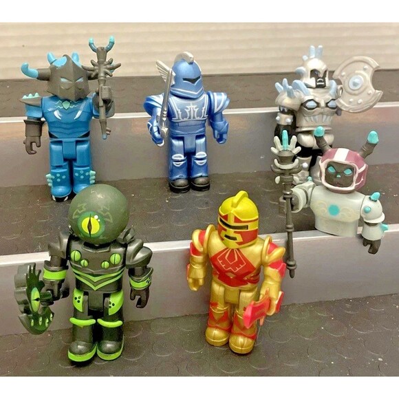 R0BL0X Toys Action Mini Figures Lot of 6 - Champions Of Roblox - 2 Incomplete - Picture 2 of 10